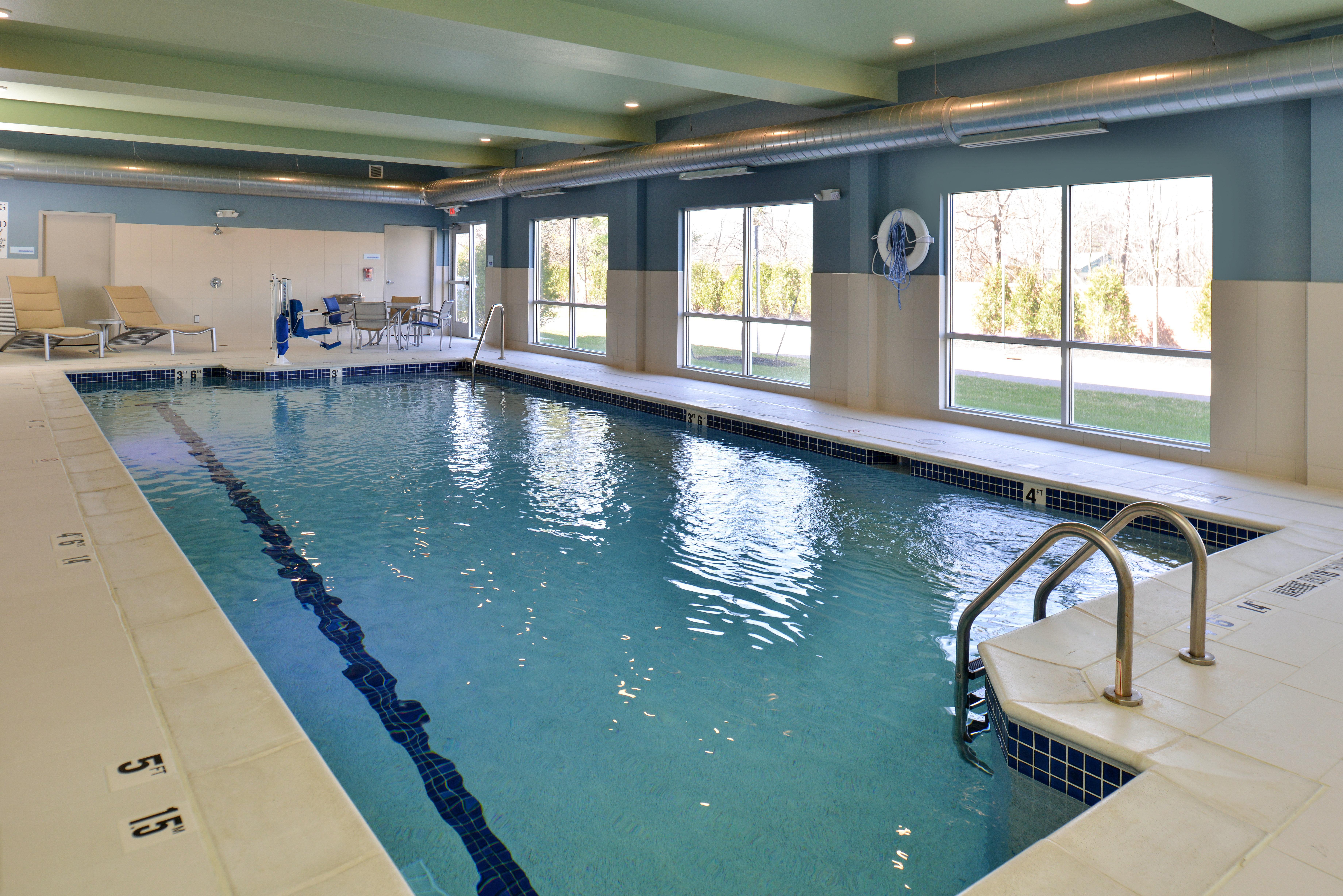 Holiday Inn Express & Suites - Southgate - Detroit Area, An Ihg Hotel Esterno foto