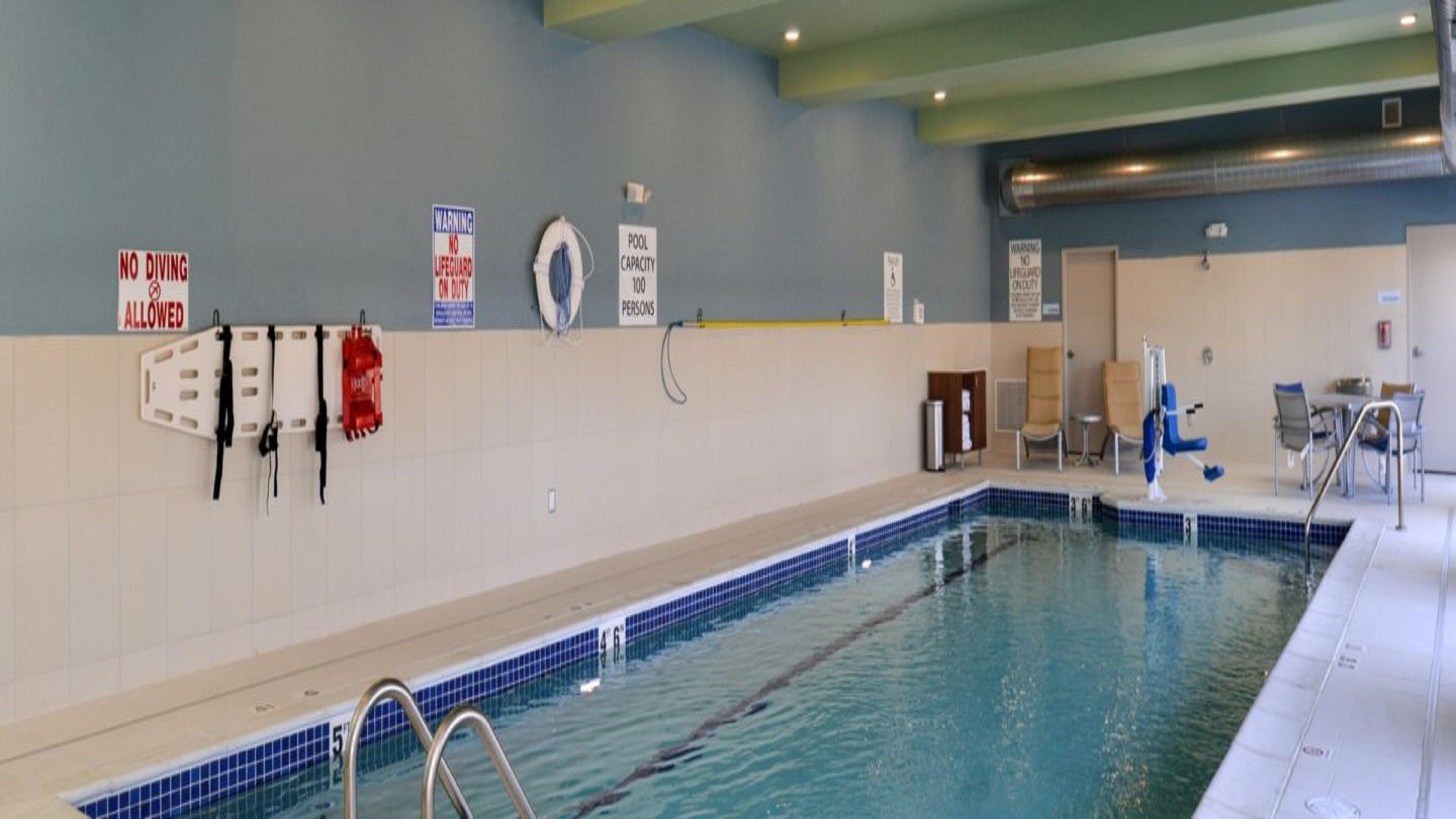 Holiday Inn Express & Suites - Southgate - Detroit Area, An Ihg Hotel Esterno foto