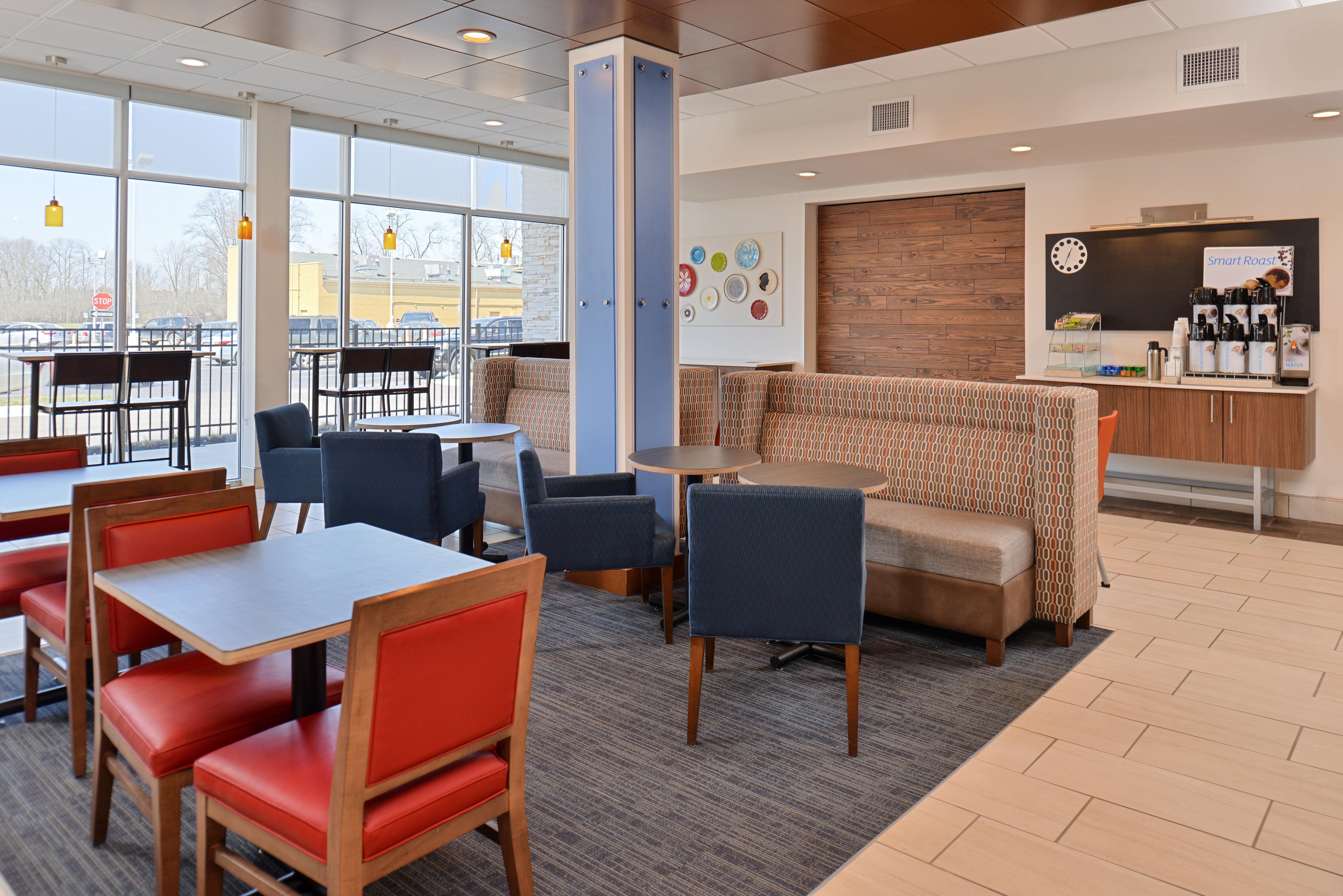 Holiday Inn Express & Suites - Southgate - Detroit Area, An Ihg Hotel Esterno foto